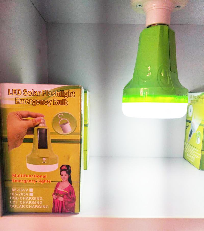 LED solar flashlight emergency light bulb